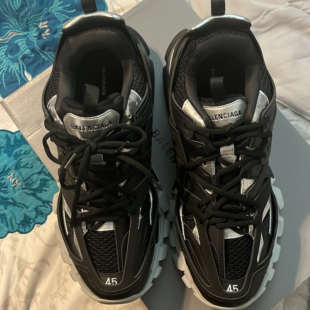 Men Balenciaga Track Sneaker Black/Silver Size 45 Brand New - Picture 4 of 4